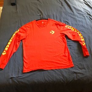 MEN’S LARGE CONVERSE LONG SLEEVE T-SHIRT. (Red)